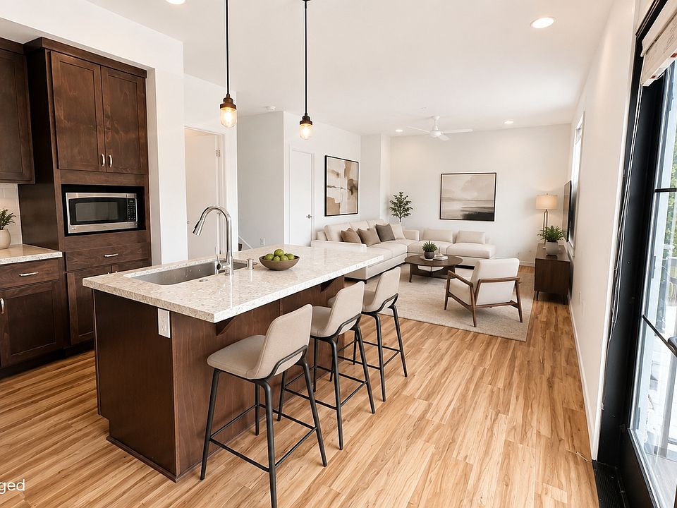 1st image of 107 G St APT 209