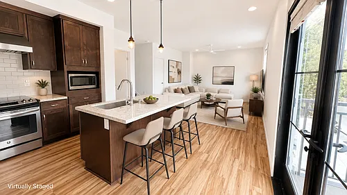 107 G St #209 Photo 1