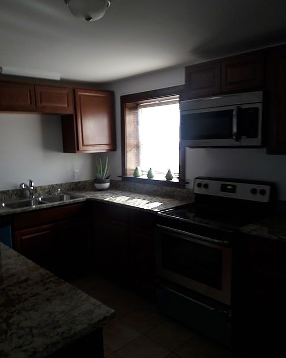 1st image of 3073 Richmond Hill Dr