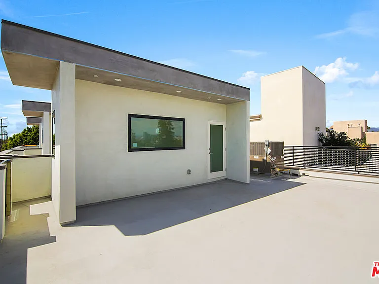 2496 S Centinela Ave #3 — Photo 16