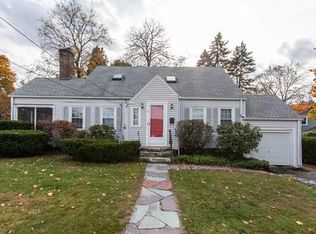 11 Bay Edge Dr, Worcester, MA 01604