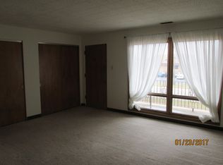 9236 Erie St, Highland, IN 46322