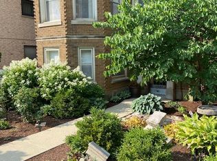 6827 N Northwest Hwy #G, Chicago, IL 60631