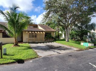1322 Sandpiper Blvd, Homestead, FL 33035