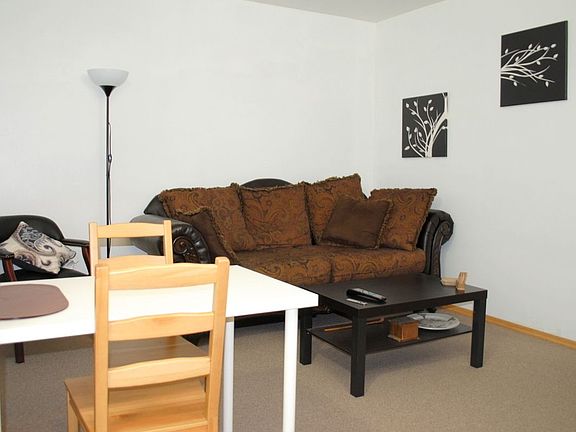2nd image of 12510 Queens Blvd APT 1515