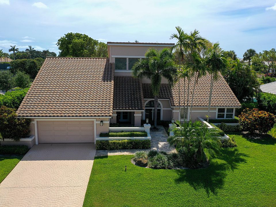 1st image of 4961 Bocaire Boulevard