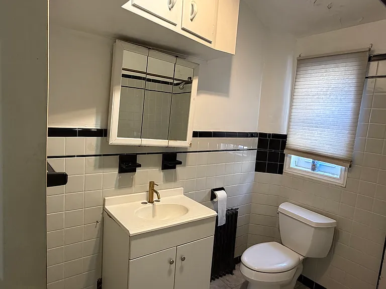 29 Cleremont Ave #1 — Photo 7
