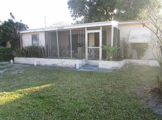 5300 NE 1st Ter, Oakland Park, FL 33334