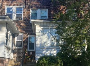 5915 W Oxford St, Philadelphia, PA 19151