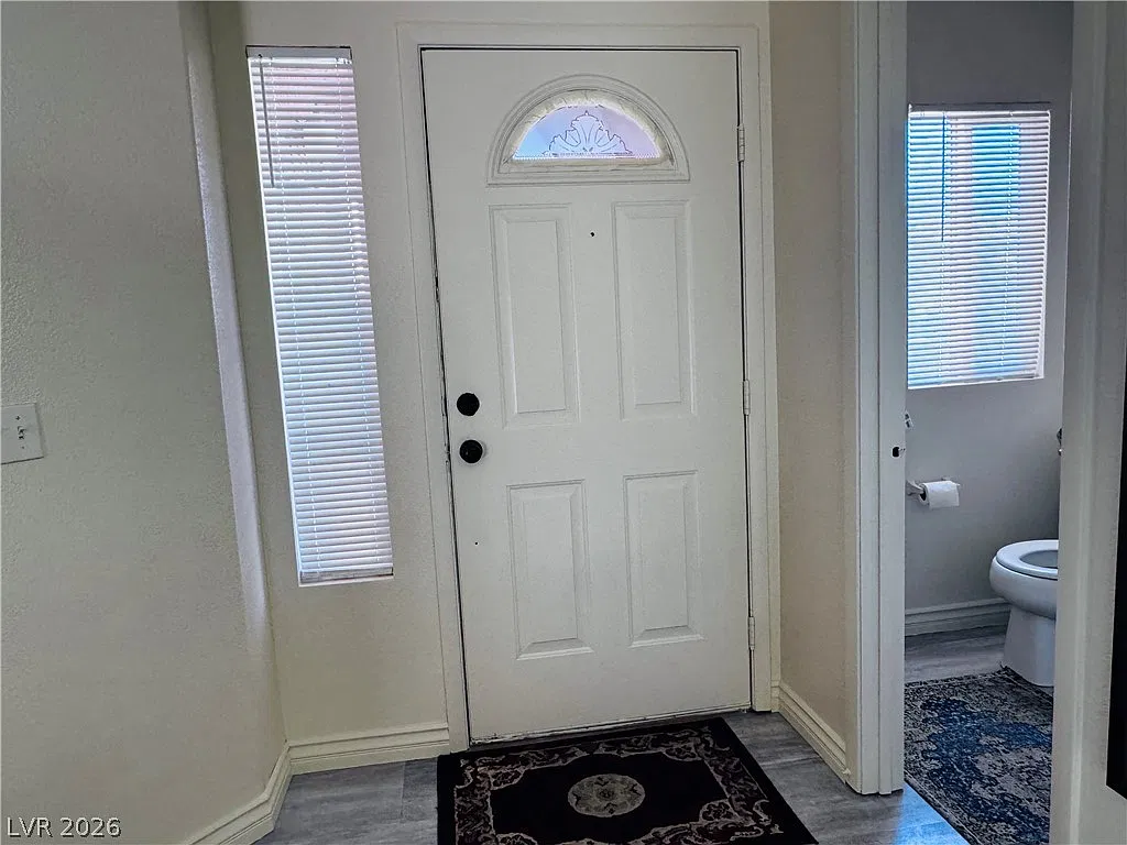 10281 Grecian Laurel Ct — Photo 3