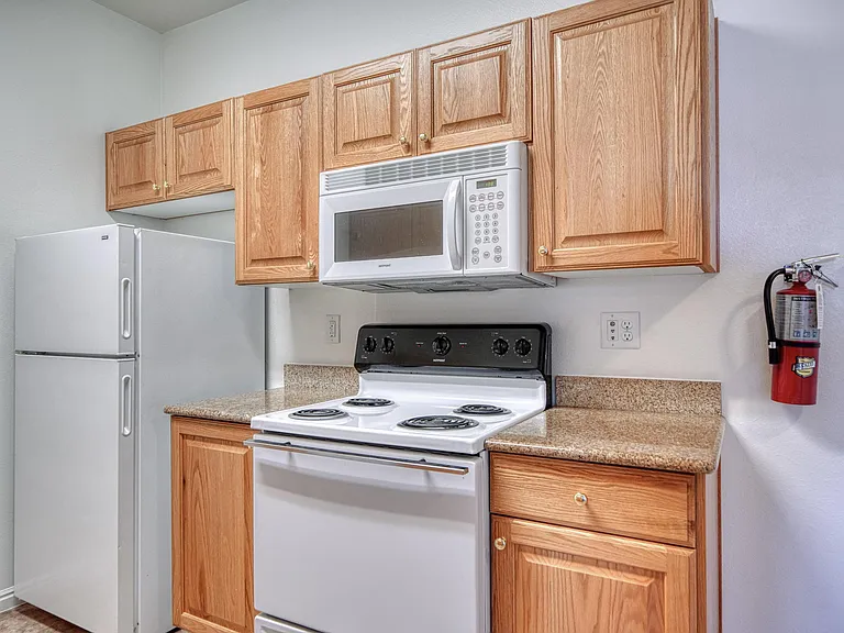 Stone Brook Apartments — Photo 66
