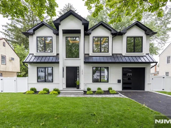 395 Hickory Avenue, Paramus, NJ 07652