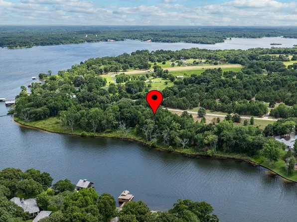 7 Windward Point Way, Athens, TX 75752