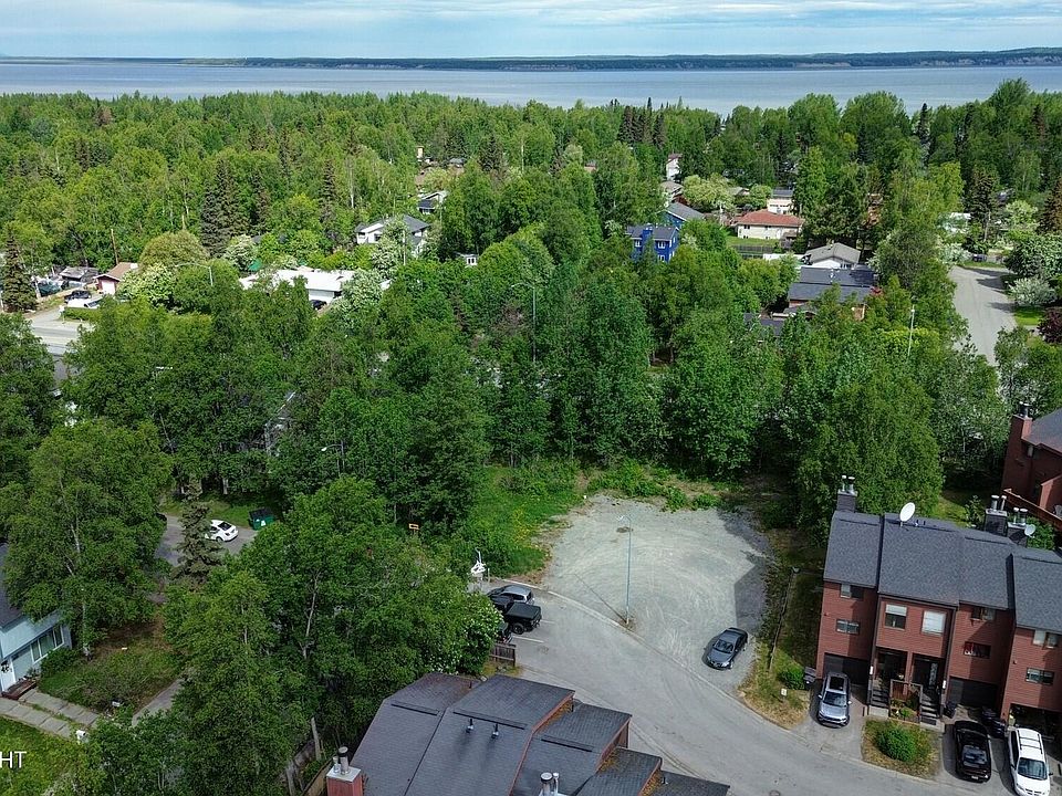1st image of 0 Carleton Ave