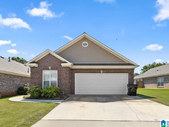 4780 Longmeadow Dr, Bessemer, AL 35022