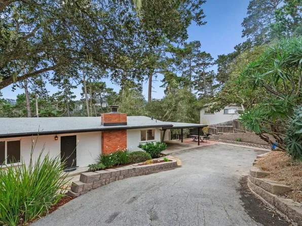 84 Cuesta Vista Dr, Monterey, CA 93940