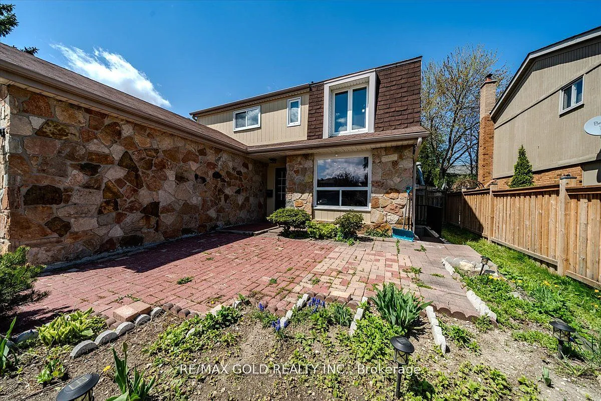 2 bed, $2,000 — Photo 4