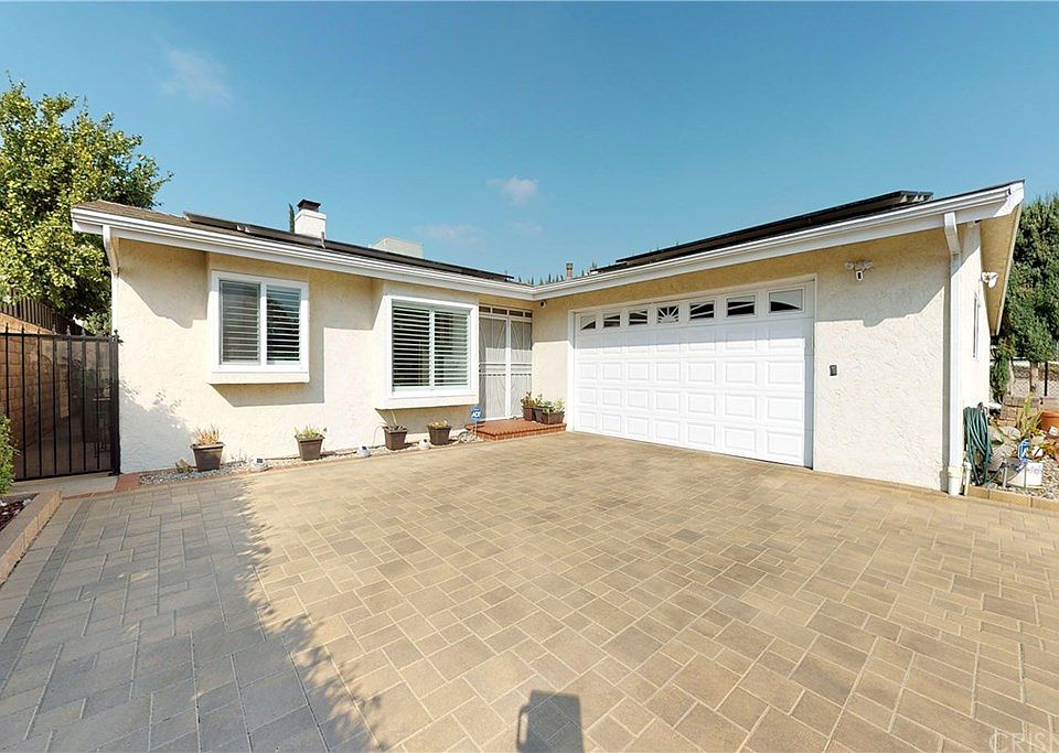 1st image of 6331 Zelzah Ave