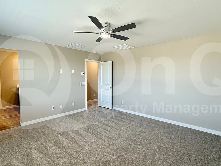 3189 S 180th Ln — Photo 18