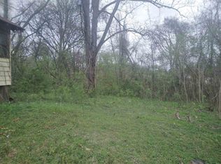 1105 E 8th St, Tuscumbia, AL 35674