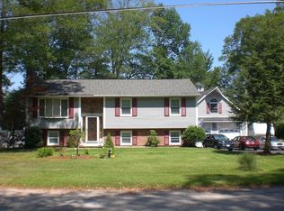 16 Jaybee Ave, Dudley, MA 01571
