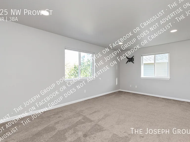625 NW Prow St — Photo 25