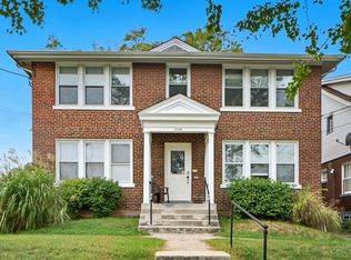 6611 Kennedy Ave | Modern Kennedy Heights Apartments, Cincinnati, OH 45213
