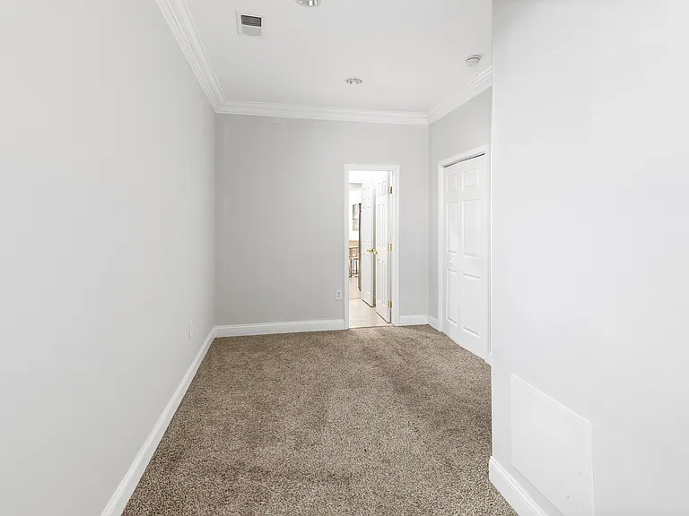 219 P St NW #1 — Photo 18