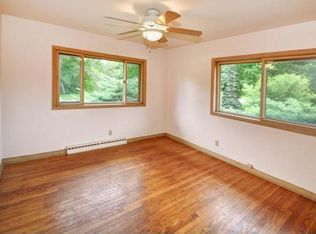 5529 W Jackson Park Dr, Milwaukee, WI 53219