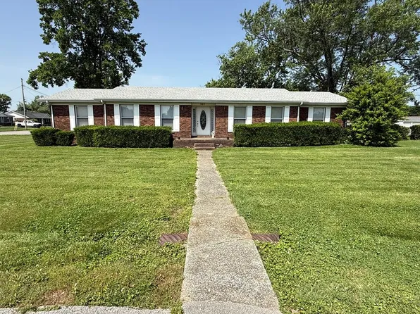 923 Owen Dr, Hopkinsville, KY 42240