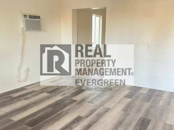 85 E Thurman Ave APT 9, Porterville, CA 93257