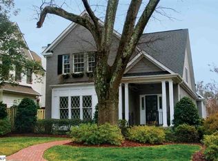 8 Riverside Dr, Greenville, SC 29605