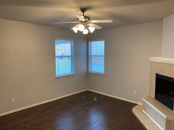 4th image of 10128 Cherry Hill Ln