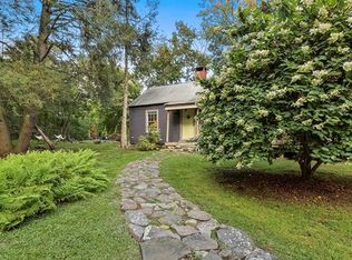 1215 Sagunka Dr, Yorktown Heights, NY 10598