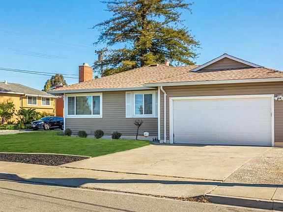 2nd image of 3004 Deseret Dr
