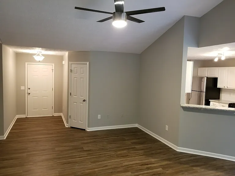 2720 Dacula Cove Cir — Photo 8