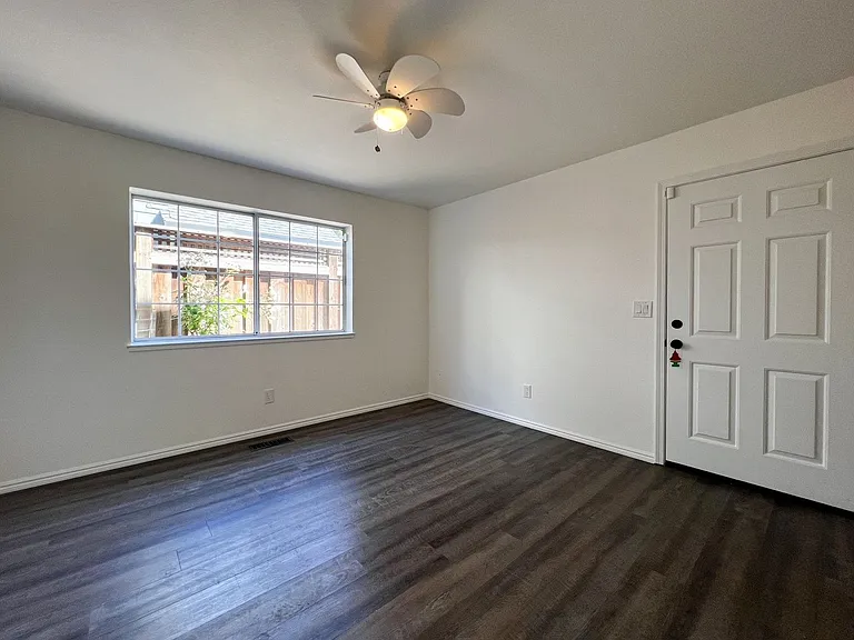 716 La Homa Dr — Photo 12
