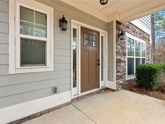 4th image of 174 Lee Road 2183