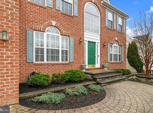 8025 Hillsborough Rd, Ellicott City, MD 21043