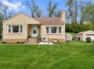 798 Darlington Rd, Carnegie, PA 15106