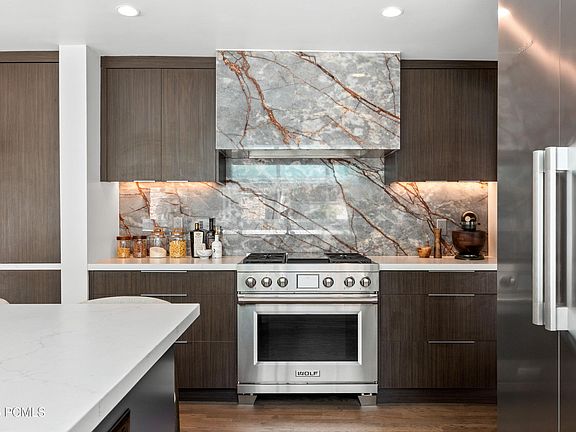 5th image of 2607 E Nottingham Way