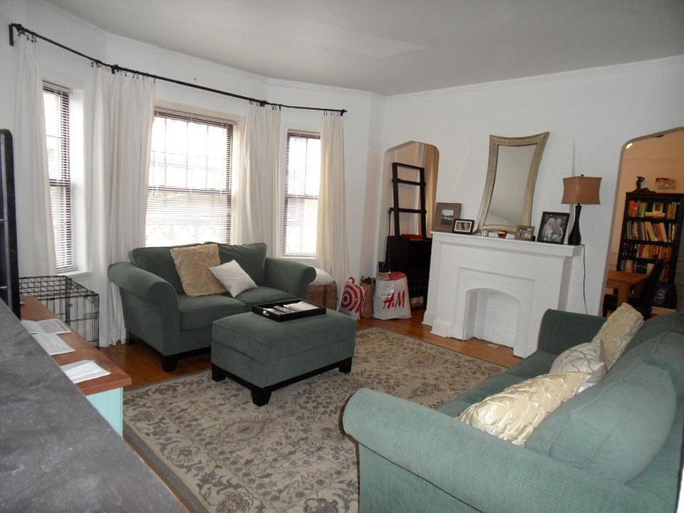 1st image of 1527 W Farwell Ave APT 2B