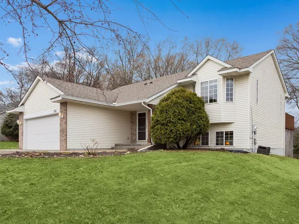 355 Parkview Ln S, Maplewood, MN 55119