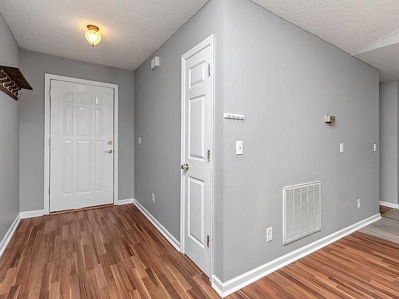 4th image of 109 Ridge Pointe Ct