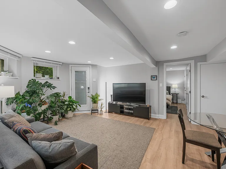 3002 11th St NW #B — Photo 7