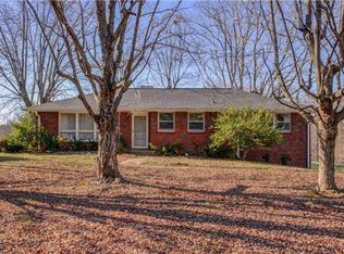7819 Ridgewood Rd, Goodlettsville, TN 37072