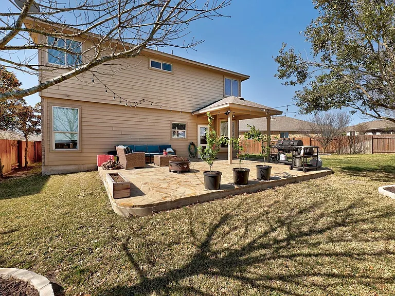 1301 Sunny Meadows Loop — Photo 25