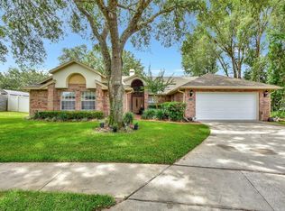 608 Shady Point Way, Deland, FL 32724