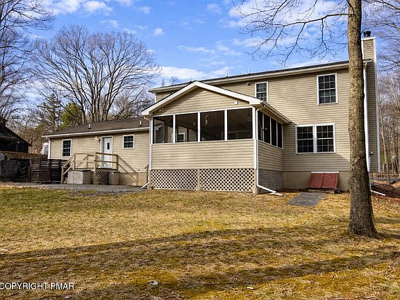 2nd image of 4938 Pine Ridge Dr W