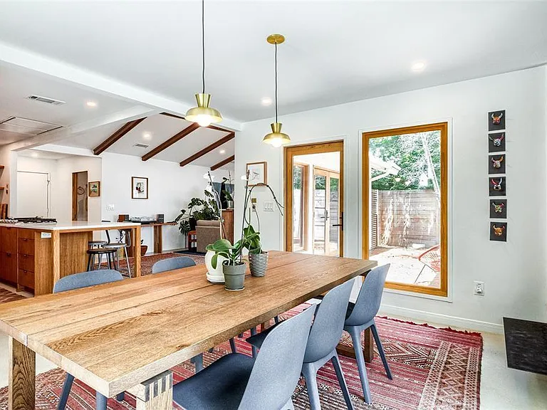 1809 Sylvan Dr — Photo 21